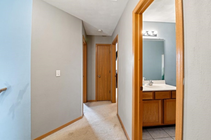 3833 DUNBURY, ROCKFORD, Illinois 61101, 4 Bedrooms Bedrooms, ,2 BathroomsBathrooms,House,For Sale,DUNBURY,202604431