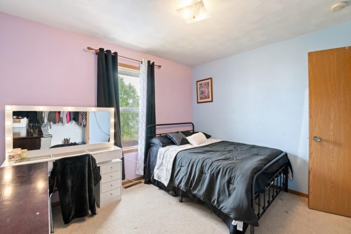 3833 DUNBURY, ROCKFORD, Illinois 61101, 4 Bedrooms Bedrooms, ,2 BathroomsBathrooms,House,For Sale,DUNBURY,202604431
