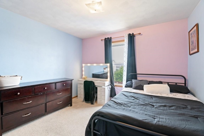 3833 DUNBURY, ROCKFORD, Illinois 61101, 4 Bedrooms Bedrooms, ,2 BathroomsBathrooms,House,For Sale,DUNBURY,202604431