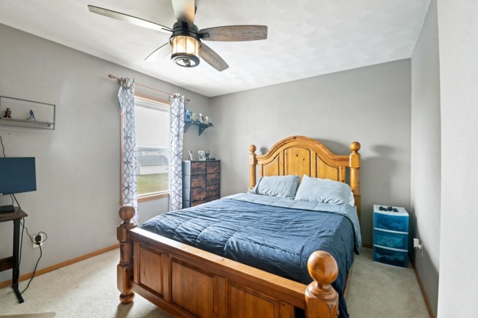 3833 DUNBURY, ROCKFORD, Illinois 61101, 4 Bedrooms Bedrooms, ,2 BathroomsBathrooms,House,For Sale,DUNBURY,202604431