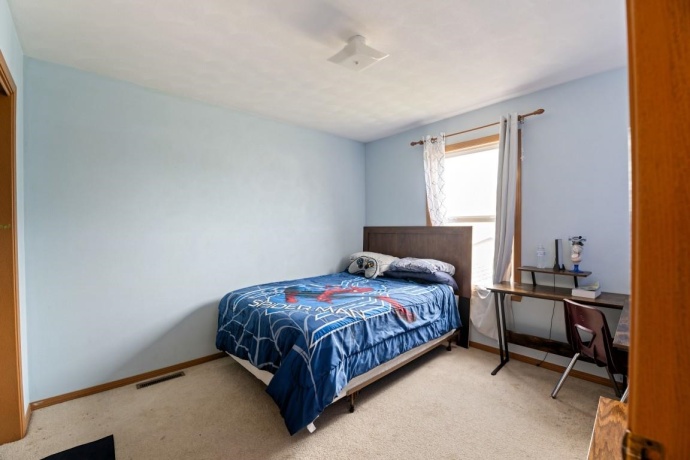 3833 DUNBURY, ROCKFORD, Illinois 61101, 4 Bedrooms Bedrooms, ,2 BathroomsBathrooms,House,For Sale,DUNBURY,202604431