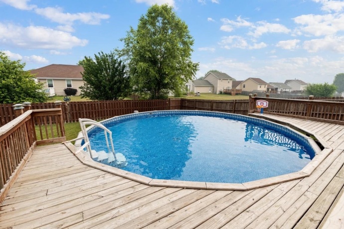 3833 DUNBURY, ROCKFORD, Illinois 61101, 4 Bedrooms Bedrooms, ,2 BathroomsBathrooms,House,For Sale,DUNBURY,202604431