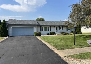 211 FOREST, KIRKLAND, Illinois 60146, 3 Bedrooms Bedrooms, ,1 BathroomBathrooms,House,For Sale,FOREST,202604434