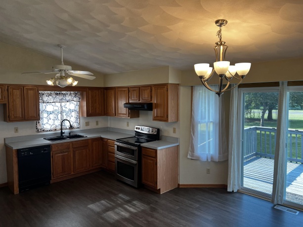 211 FOREST, KIRKLAND, Illinois 60146, 3 Bedrooms Bedrooms, ,1 BathroomBathrooms,House,For Sale,FOREST,202604434