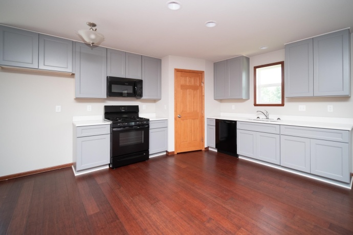 902 Foley, BELVIDERE, Illinois 61008, 3 Bedrooms Bedrooms, ,2 BathroomsBathrooms,House,For Sale,Foley,202604436