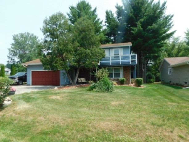113 Queensbury Place NE, POPLAR GROVE, Illinois 60165, 3 Bedrooms Bedrooms, ,2 BathroomsBathrooms,House,For Sale,Queensbury Place NE,202604438