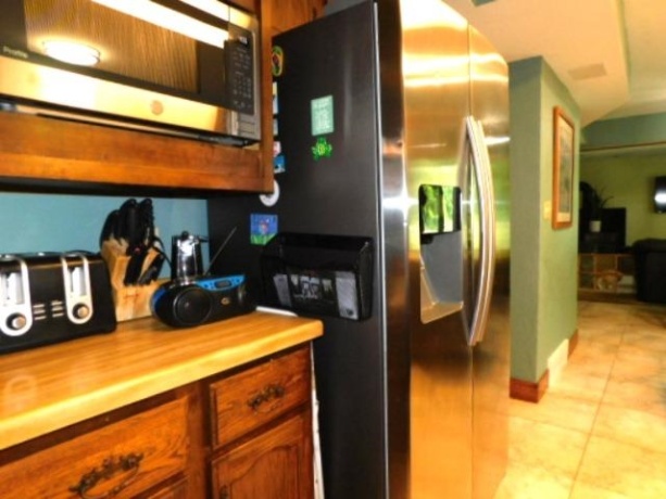 113 Queensbury Place NE, POPLAR GROVE, Illinois 60165, 3 Bedrooms Bedrooms, ,2 BathroomsBathrooms,House,For Sale,Queensbury Place NE,202604438