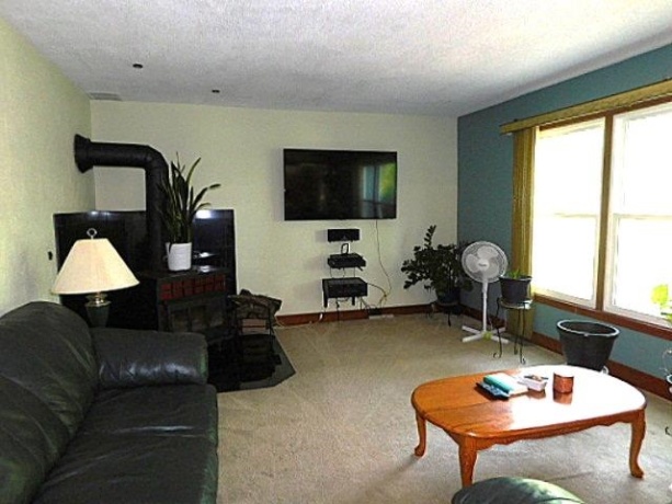 113 Queensbury Place NE, POPLAR GROVE, Illinois 60165, 3 Bedrooms Bedrooms, ,2 BathroomsBathrooms,House,For Sale,Queensbury Place NE,202604438