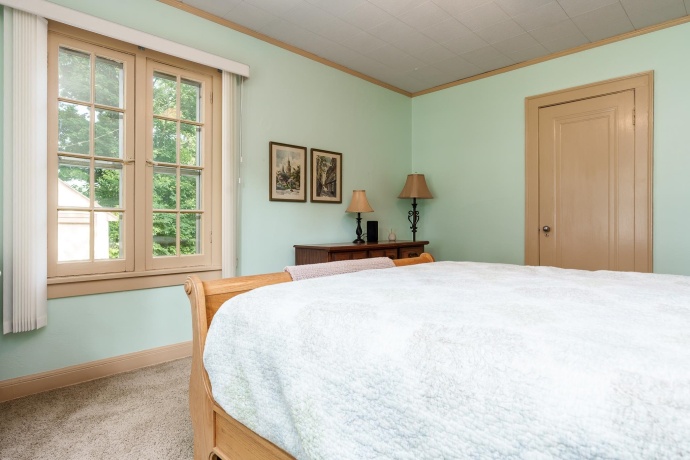 1612 Westchester, ROCKFORD, Illinois 61107, 3 Bedrooms Bedrooms, ,1 BathroomBathrooms,House,For Sale,Westchester,202604440