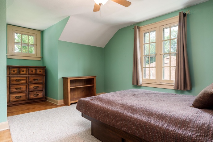 1612 Westchester, ROCKFORD, Illinois 61107, 3 Bedrooms Bedrooms, ,1 BathroomBathrooms,House,For Sale,Westchester,202604440