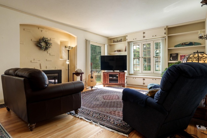 1612 Westchester, ROCKFORD, Illinois 61107, 3 Bedrooms Bedrooms, ,1 BathroomBathrooms,House,For Sale,Westchester,202604440