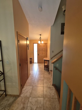 5685 ALMA, ROCKFORD, Illinois 61108, 4 Bedrooms Bedrooms, ,3 BathroomsBathrooms,House,For Sale,ALMA,202604441