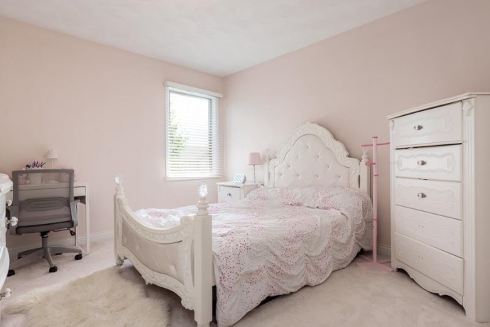 1695 DIVINE, ROCKFORD, Illinois 61107, 5 Bedrooms Bedrooms, ,3 BathroomsBathrooms,House,For Sale,DIVINE,202604446