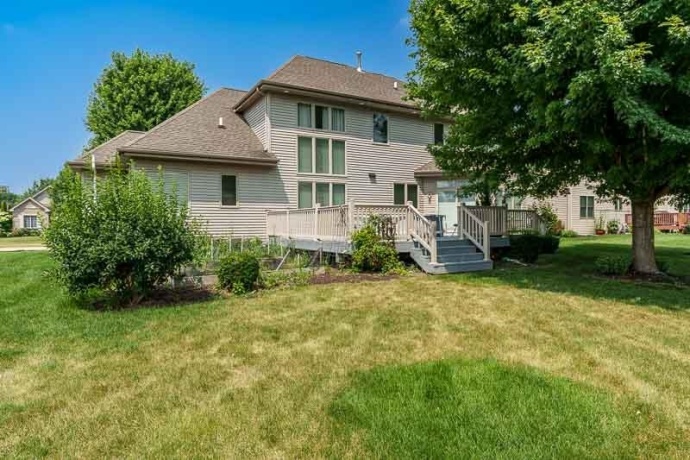 1695 DIVINE, ROCKFORD, Illinois 61107, 5 Bedrooms Bedrooms, ,3 BathroomsBathrooms,House,For Sale,DIVINE,202604446