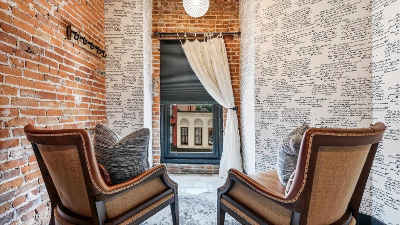 205 Main, GALENA, Illinois 61036, ,Mixed Use,For Sale,Main,202604453