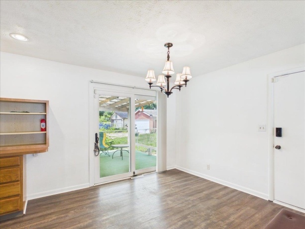 4315 Dempster, ROCKFORD, Illinois 61108, 3 Bedrooms Bedrooms, ,2 BathroomsBathrooms,House,For Sale,Dempster,202604451