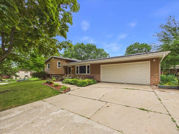 4315 Dempster, ROCKFORD, Illinois 61108, 3 Bedrooms Bedrooms, ,2 BathroomsBathrooms,House,For Sale,Dempster,202604451