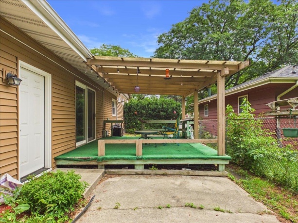 4315 Dempster, ROCKFORD, Illinois 61108, 3 Bedrooms Bedrooms, ,2 BathroomsBathrooms,House,For Sale,Dempster,202604451