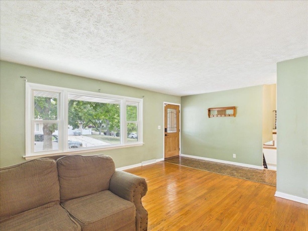 4315 Dempster, ROCKFORD, Illinois 61108, 3 Bedrooms Bedrooms, ,2 BathroomsBathrooms,House,For Sale,Dempster,202604451