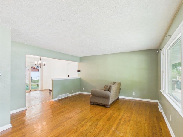 4315 Dempster, ROCKFORD, Illinois 61108, 3 Bedrooms Bedrooms, ,2 BathroomsBathrooms,House,For Sale,Dempster,202604451