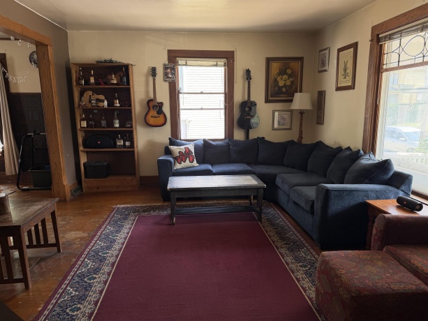 1124 State, FREEPORT, Illinois 61032, 4 Bedrooms Bedrooms, ,2 BathroomsBathrooms,House,For Sale,State,202604452