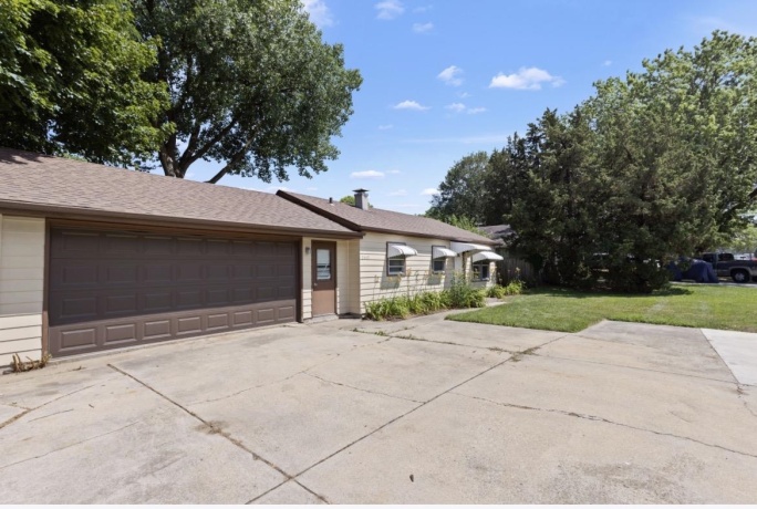 2117 Alpine, ROCKFORD, Illinois 61107, 3 Bedrooms Bedrooms, ,1 BathroomBathrooms,House,For Sale,Alpine,202604454