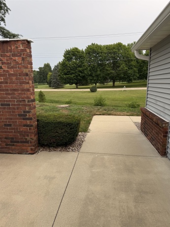 615 Woodbridge, FREEPORT, Illinois 61032, 2 Bedrooms Bedrooms, ,1 BathroomBathrooms,Condominium,For Sale,Woodbridge,202604455