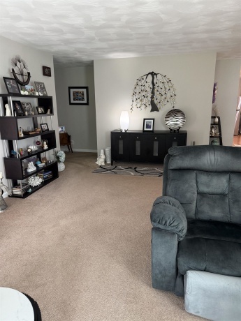 615 Woodbridge, FREEPORT, Illinois 61032, 2 Bedrooms Bedrooms, ,1 BathroomBathrooms,Condominium,For Sale,Woodbridge,202604455