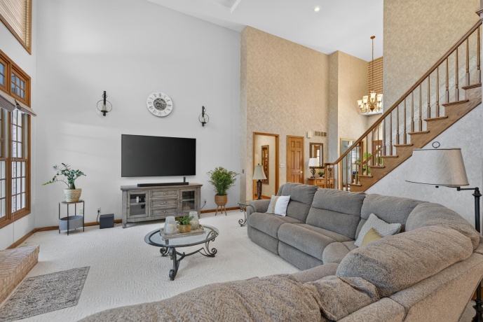 2841 Emerald, OTTAWA, Illinois 61350, 4 Bedrooms Bedrooms, ,2 BathroomsBathrooms,House,For Sale,Emerald,202604458