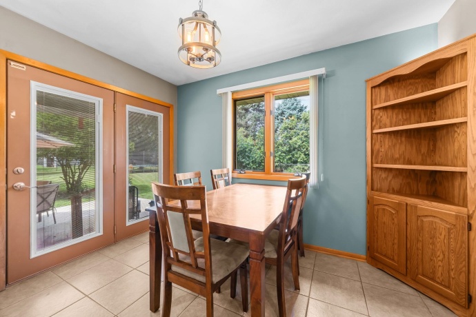 14624 Joseph, SOUTH BELOIT, Illinois 61080, 3 Bedrooms Bedrooms, ,2 BathroomsBathrooms,House,For Sale,Joseph,202604459