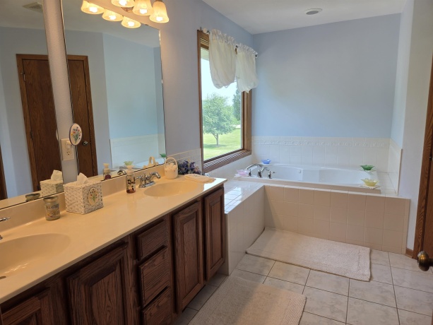 6628 Lindbloom, CHERRY VALLEY, Illinois 61016, 4 Bedrooms Bedrooms, ,2 BathroomsBathrooms,House,For Sale,Lindbloom,202604460