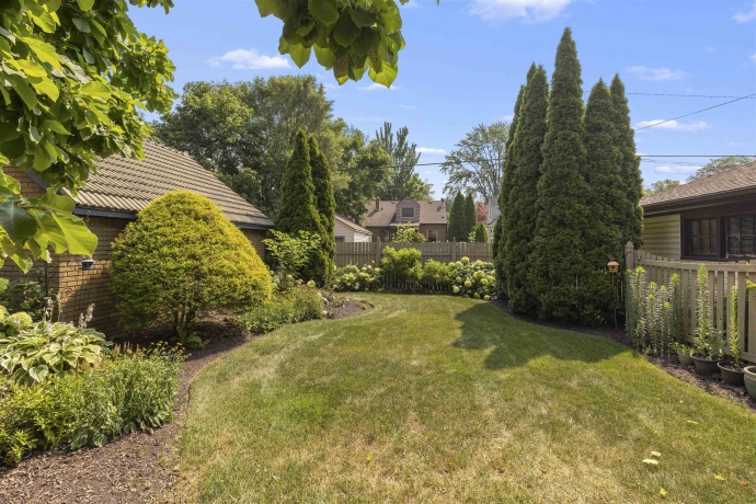 519 ROBERT, ROCKFORD, Illinois 61107, 3 Bedrooms Bedrooms, ,1 BathroomBathrooms,House,For Sale,ROBERT,202604462