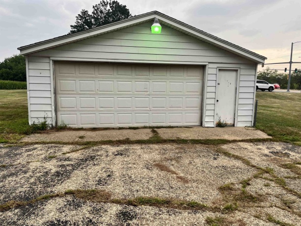 3528 Central, ROCKFORD, Illinois 61101, 2 Bedrooms Bedrooms, ,1 BathroomBathrooms,House,For Sale,Central,202604466