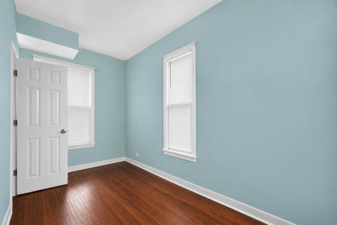 615 15th, ROCKFORD, Illinois 61104, 2 Bedrooms Bedrooms, ,1 BathroomBathrooms,House,For Sale,15th,202604468