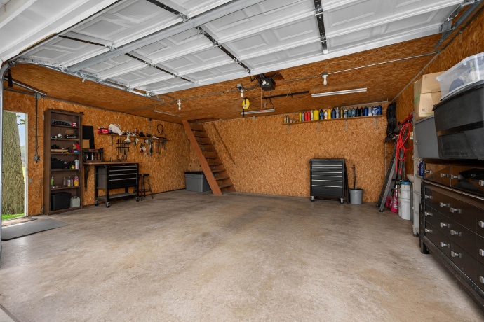 615 15th, ROCKFORD, Illinois 61104, 2 Bedrooms Bedrooms, ,1 BathroomBathrooms,House,For Sale,15th,202604468