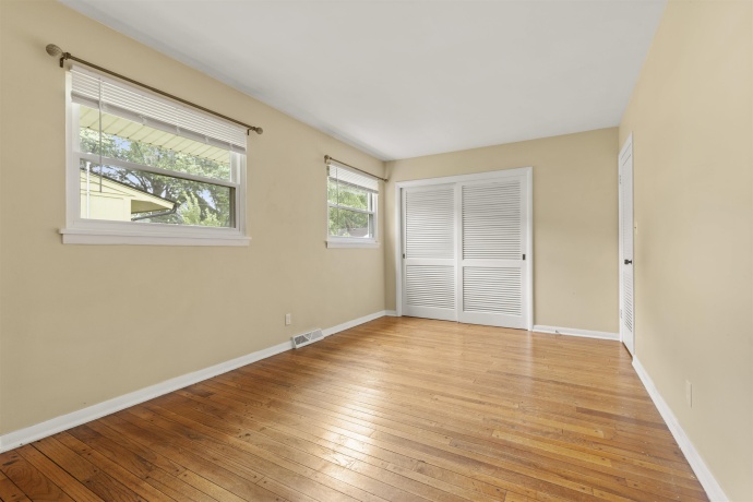 1403 COMANCHE, ROCKFORD, Illinois 61107, 3 Bedrooms Bedrooms, ,2 BathroomsBathrooms,House,For Sale,COMANCHE,202604469