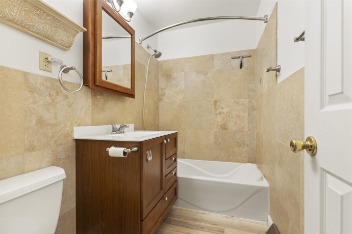 1403 COMANCHE, ROCKFORD, Illinois 61107, 3 Bedrooms Bedrooms, ,2 BathroomsBathrooms,House,For Sale,COMANCHE,202604469