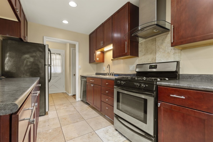1403 COMANCHE, ROCKFORD, Illinois 61107, 3 Bedrooms Bedrooms, ,2 BathroomsBathrooms,House,For Sale,COMANCHE,202604469
