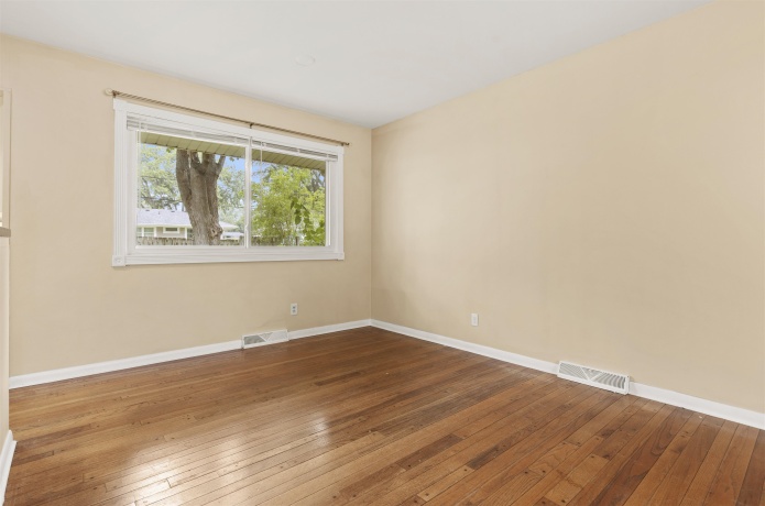 1403 COMANCHE, ROCKFORD, Illinois 61107, 3 Bedrooms Bedrooms, ,2 BathroomsBathrooms,House,For Sale,COMANCHE,202604469
