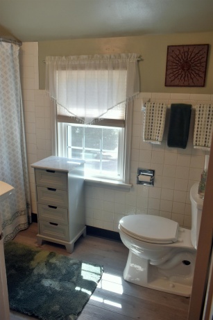 1916 Melrose, ROCKFORD, Illinois 61103, 3 Bedrooms Bedrooms, ,1 BathroomBathrooms,House,For Sale,Melrose,202604472