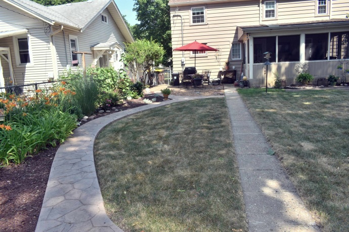1916 Melrose, ROCKFORD, Illinois 61103, 3 Bedrooms Bedrooms, ,1 BathroomBathrooms,House,For Sale,Melrose,202604472