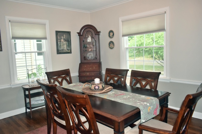1916 Melrose, ROCKFORD, Illinois 61103, 3 Bedrooms Bedrooms, ,1 BathroomBathrooms,House,For Sale,Melrose,202604472