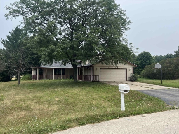 11128 Cedar Brook, ROSCOE, Illinois 61073, 4 Bedrooms Bedrooms, ,3 BathroomsBathrooms,House,For Sale,Cedar Brook,202604473