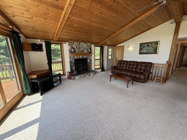 19-28 Hidden Valley, LAKE CARROLL, Illinois 61046, 3 Bedrooms Bedrooms, ,2 BathroomsBathrooms,House,For Sale,Hidden Valley,202604475