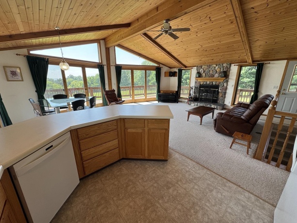 19-28 Hidden Valley, LAKE CARROLL, Illinois 61046, 3 Bedrooms Bedrooms, ,2 BathroomsBathrooms,House,For Sale,Hidden Valley,202604475