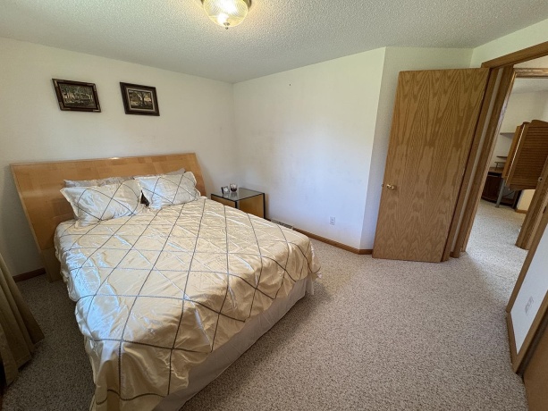 19-28 Hidden Valley, LAKE CARROLL, Illinois 61046, 3 Bedrooms Bedrooms, ,2 BathroomsBathrooms,House,For Sale,Hidden Valley,202604475