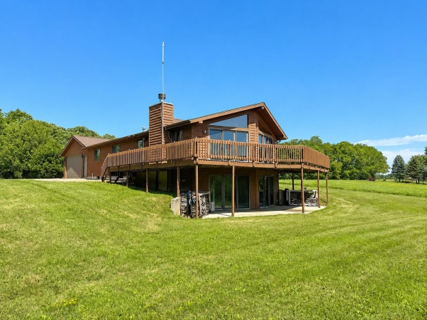 19-28 Hidden Valley, LAKE CARROLL, Illinois 61046, 3 Bedrooms Bedrooms, ,2 BathroomsBathrooms,House,For Sale,Hidden Valley,202604475