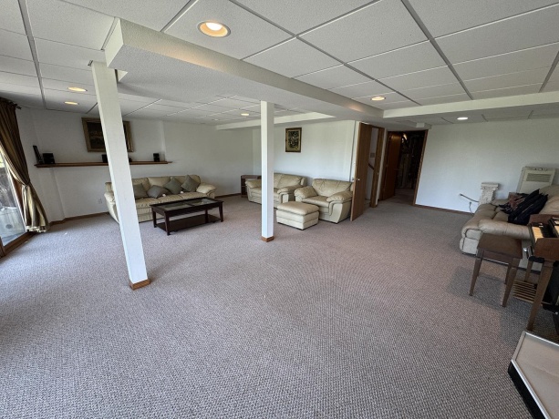 19-28 Hidden Valley, LAKE CARROLL, Illinois 61046, 3 Bedrooms Bedrooms, ,2 BathroomsBathrooms,House,For Sale,Hidden Valley,202604475