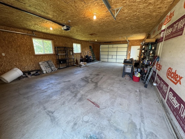 19-28 Hidden Valley, LAKE CARROLL, Illinois 61046, 3 Bedrooms Bedrooms, ,2 BathroomsBathrooms,House,For Sale,Hidden Valley,202604475