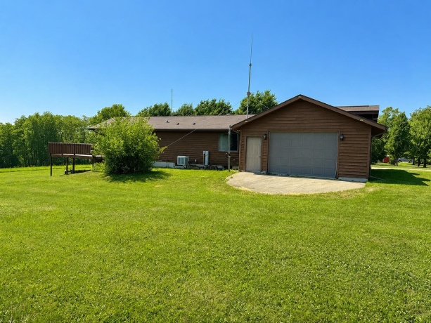 19-28 Hidden Valley, LAKE CARROLL, Illinois 61046, 3 Bedrooms Bedrooms, ,2 BathroomsBathrooms,House,For Sale,Hidden Valley,202604475
